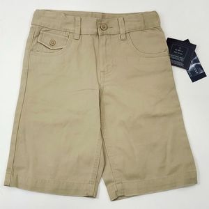 Tommy Hilfiger Adjustable waist khaki size 5 shorts